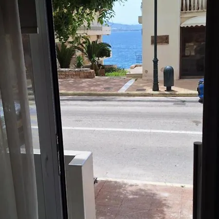 Galanopoulos Hotel 2*