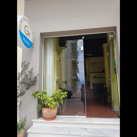 מלון Galanopoulos